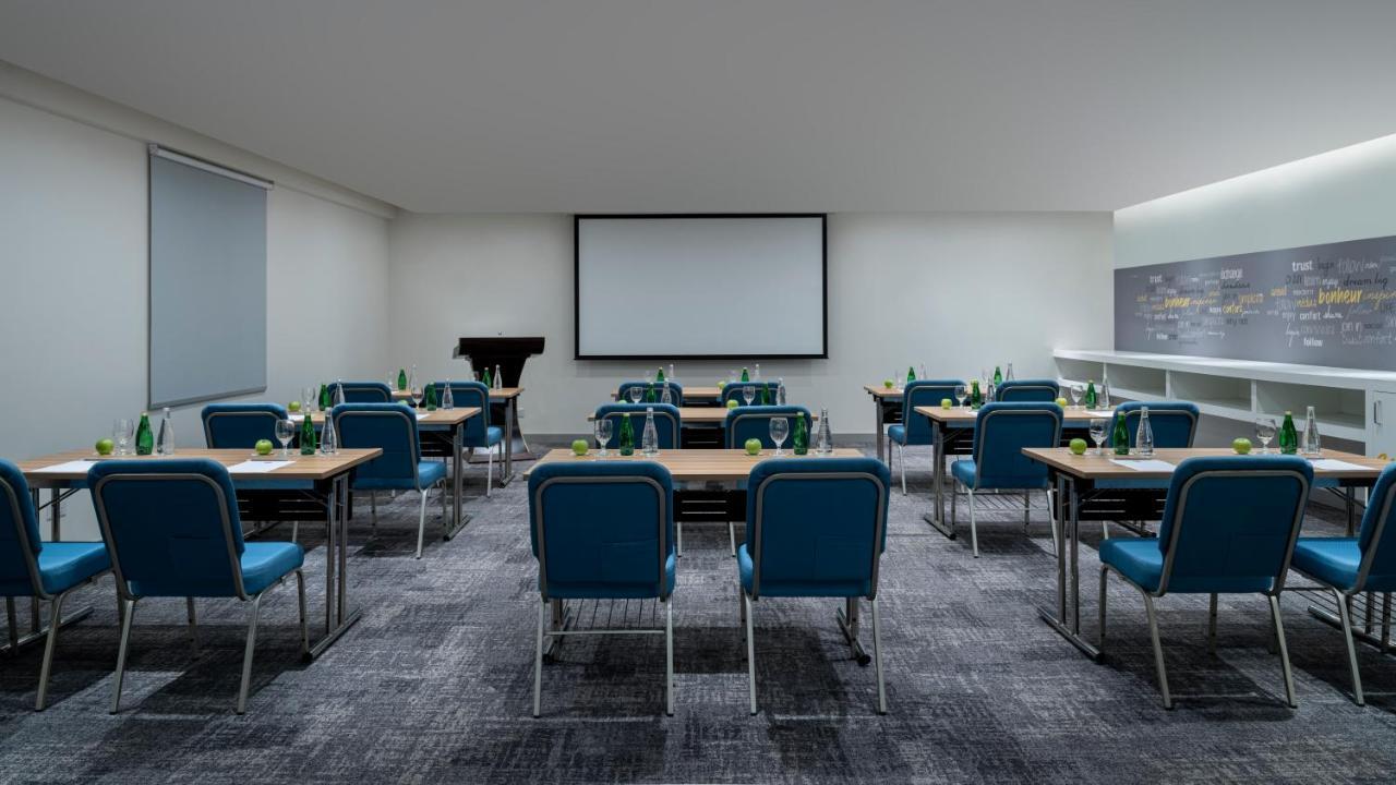 Ibis Jeddah Malik Road Hotel Ngoại thất bức ảnh