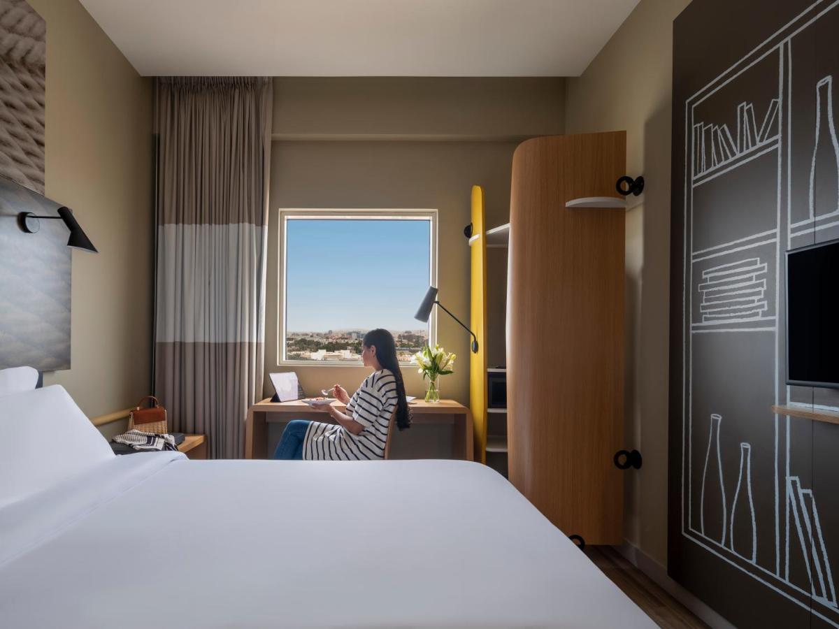 Ibis Jeddah Malik Road Hotel Ngoại thất bức ảnh