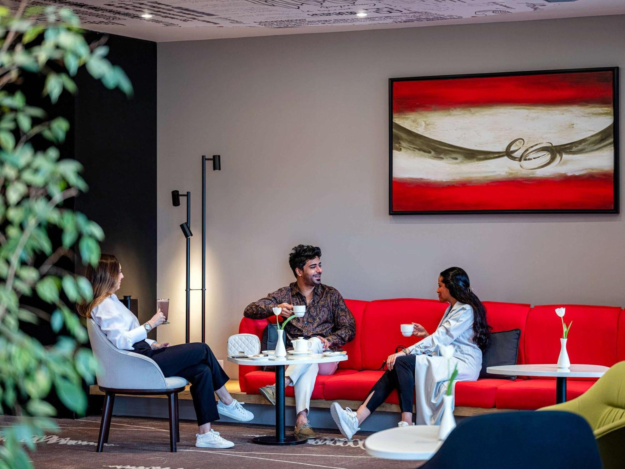 Ibis Jeddah Malik Road Hotel Ngoại thất bức ảnh