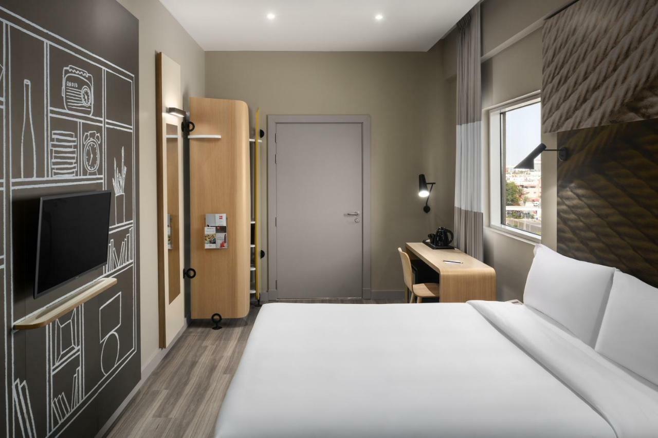 Ibis Jeddah Malik Road Hotel Ngoại thất bức ảnh