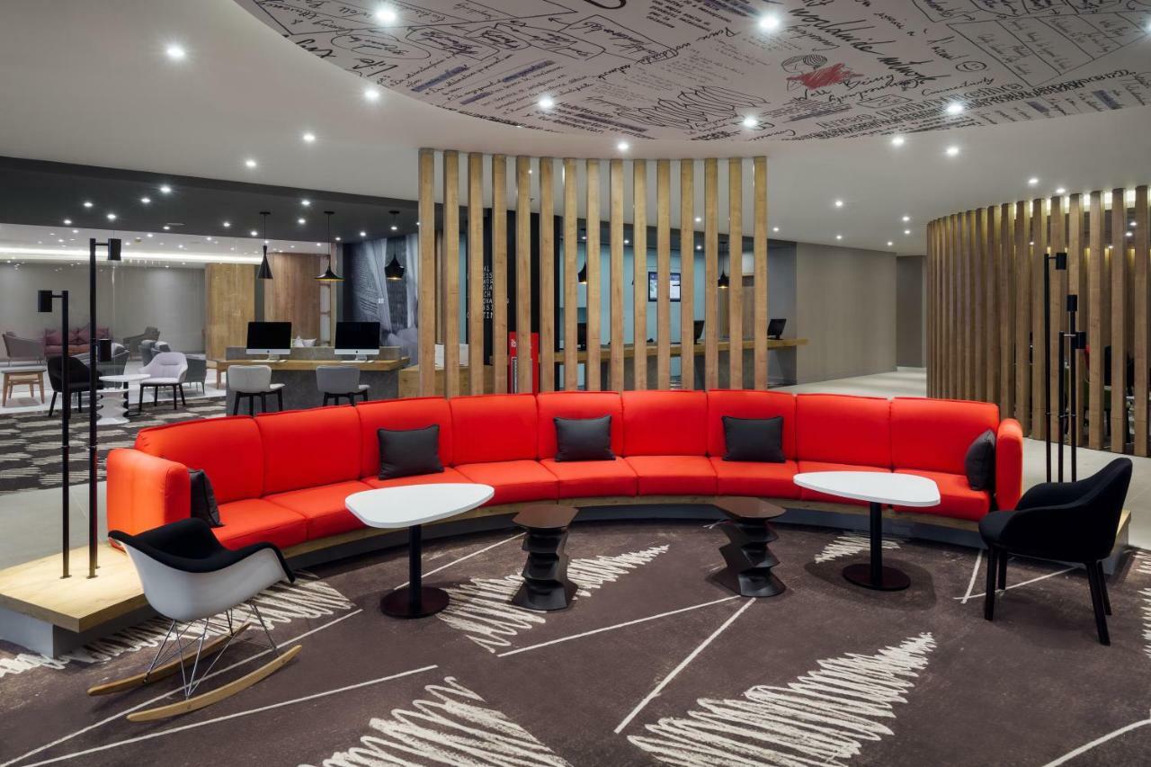 Ibis Jeddah Malik Road Hotel Ngoại thất bức ảnh