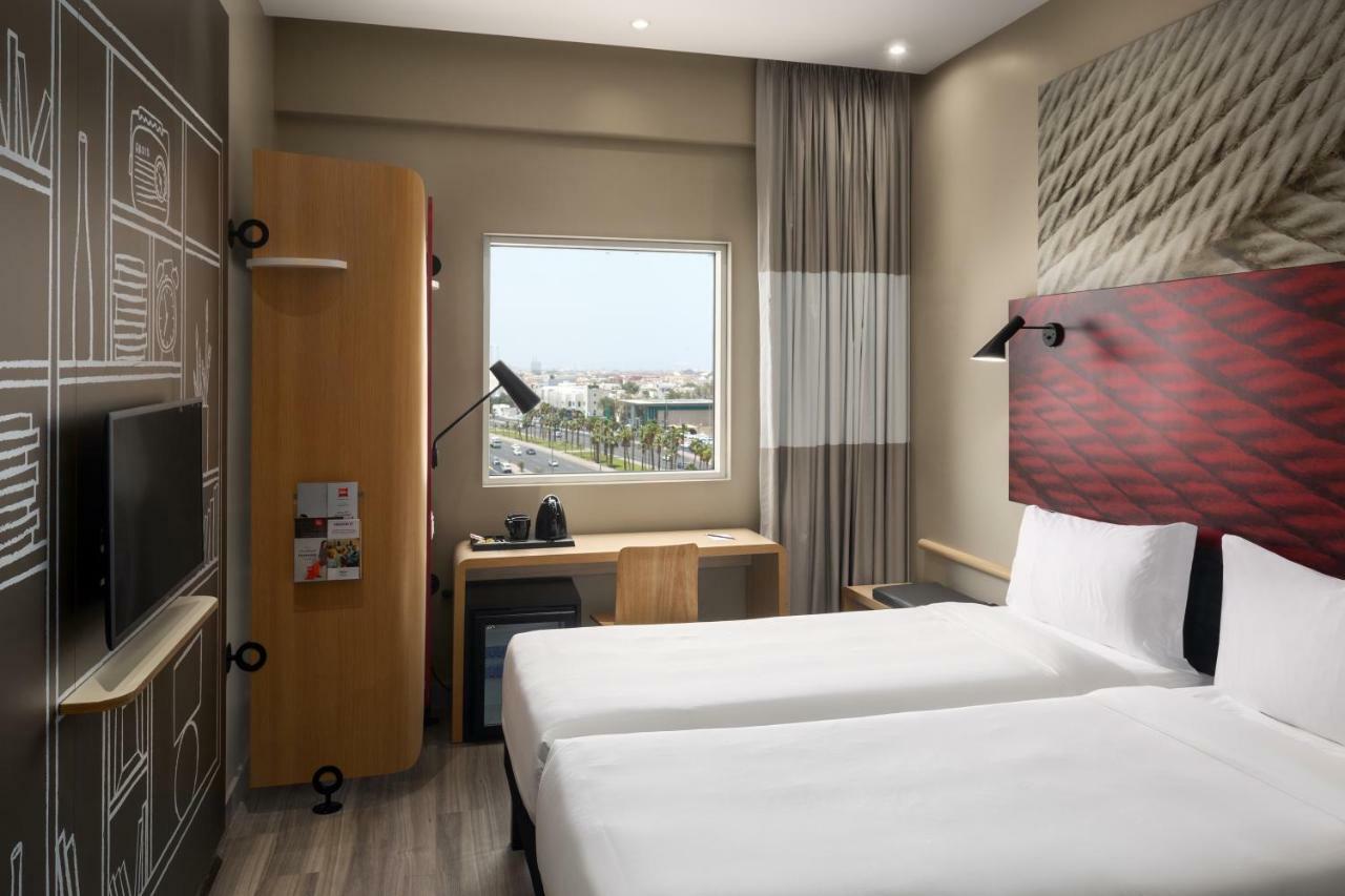 Ibis Jeddah Malik Road Hotel Ngoại thất bức ảnh